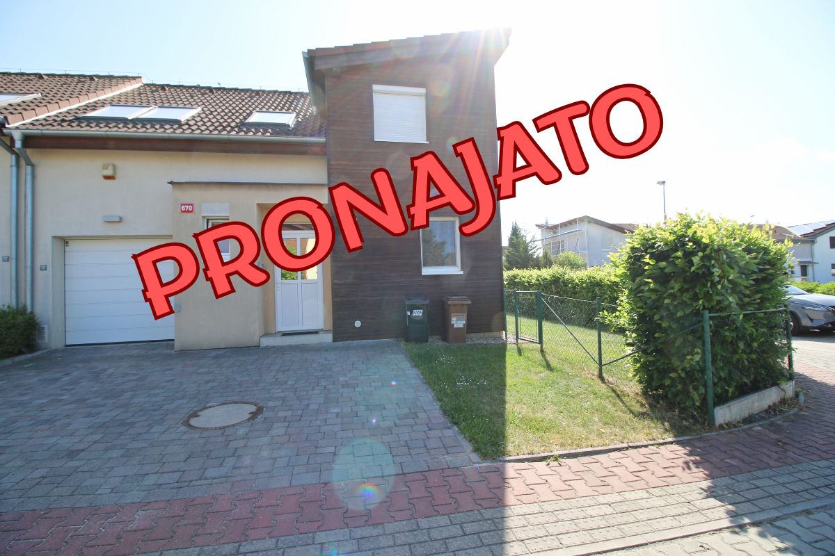PRONÁJEM dům se zahradou, Hostavice
